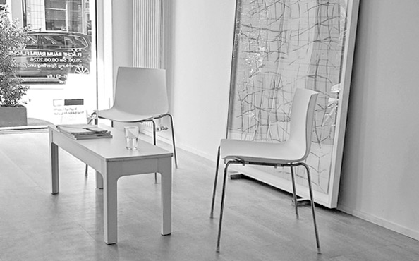 © Atelier Serena Amrein. Talk: Freitag, 10. Juli 2026 um 18 Uhr: Vorstellung des Buches im kunstraum friesenstrass, Hannover (D) Serena Amrein gemeinsam mit dem Autor Michael Stoeber. © Foto Serena Amrein (D)